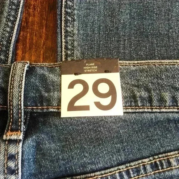 💙GAP | Flare High-Rise Jeans - NWT - Picture 7 of 7